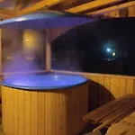 Nad Brzegiem Farm stay *